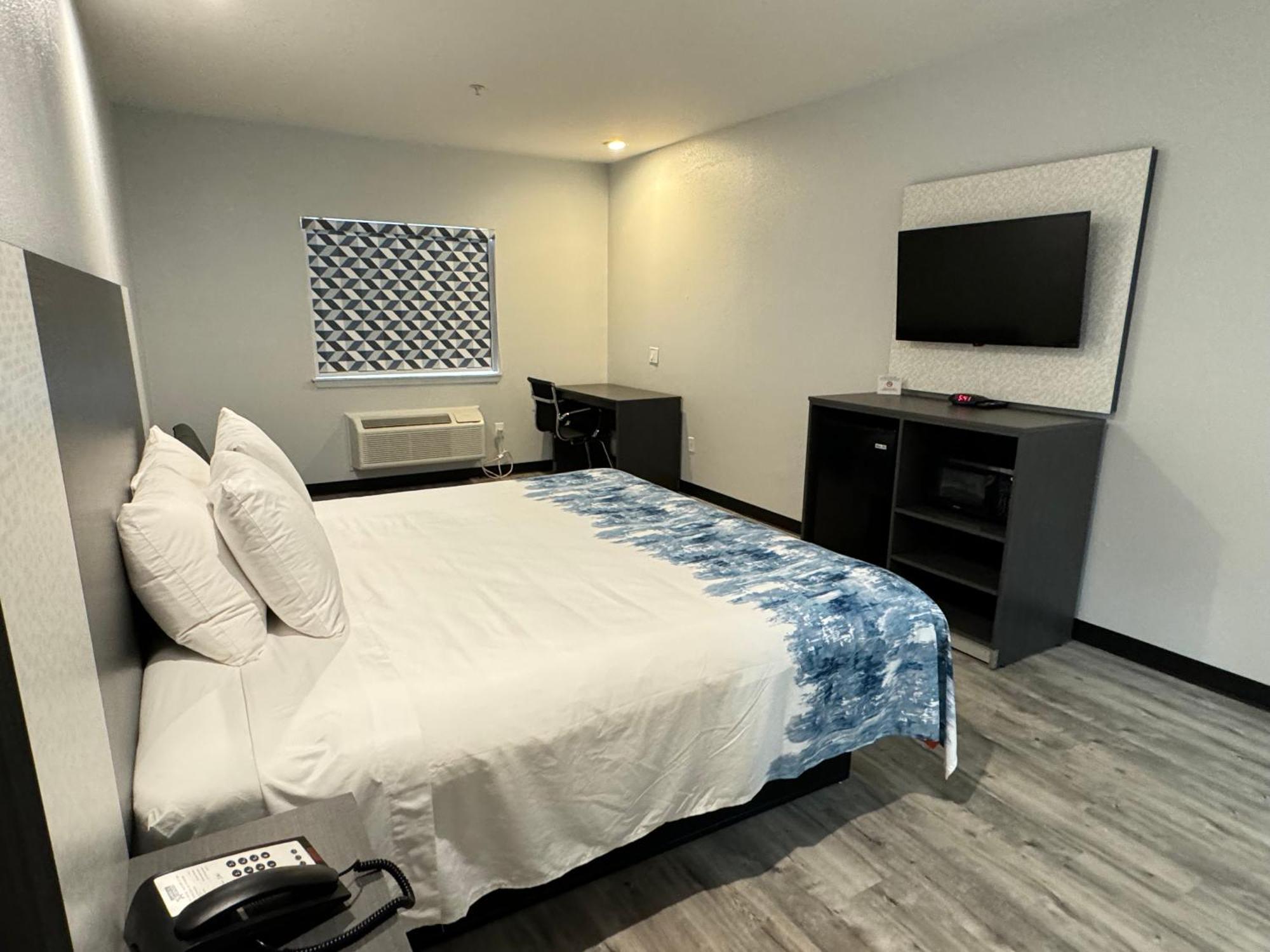 Americas Best Value Inn & Suites Haltom City Ft. Worth Bagian luar foto